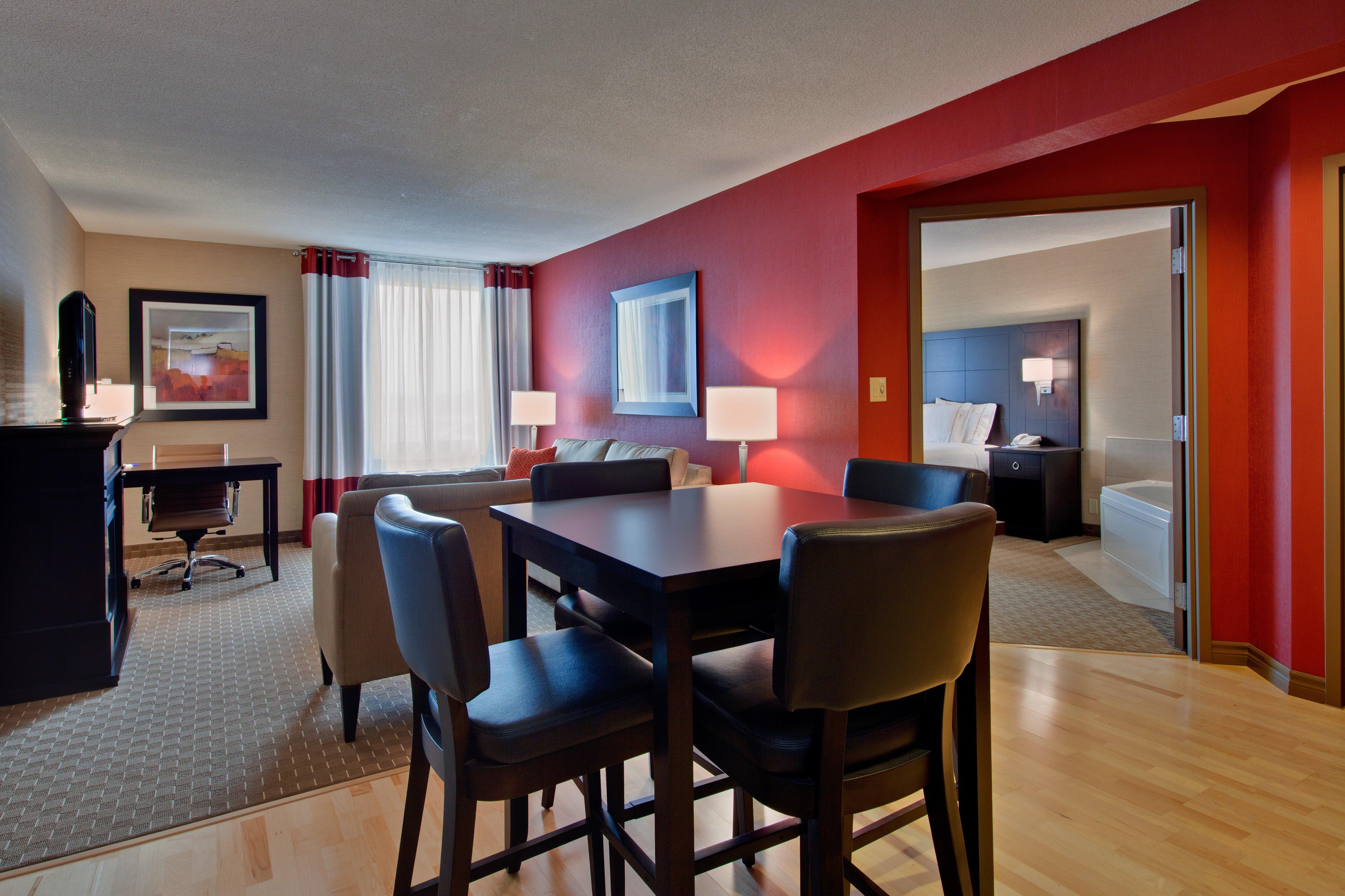 Holiday Inn Express Hotel & Suites Chatham South By Ihg Buitenkant foto