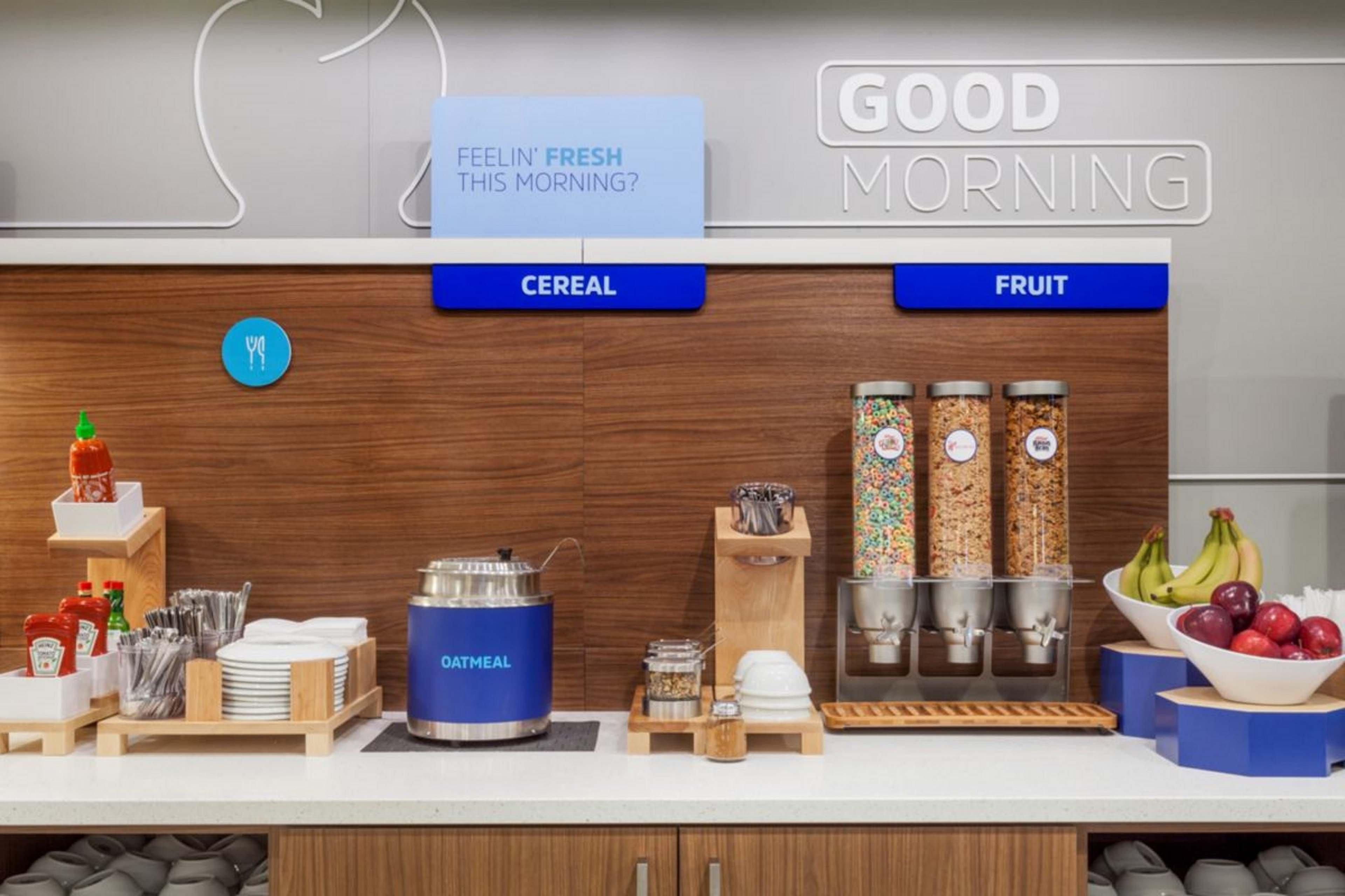Holiday Inn Express Hotel & Suites Chatham South By Ihg Buitenkant foto