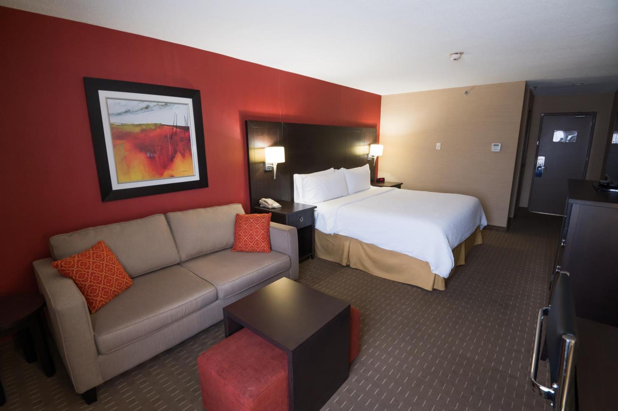 Holiday Inn Express Hotel & Suites Chatham South By Ihg Buitenkant foto