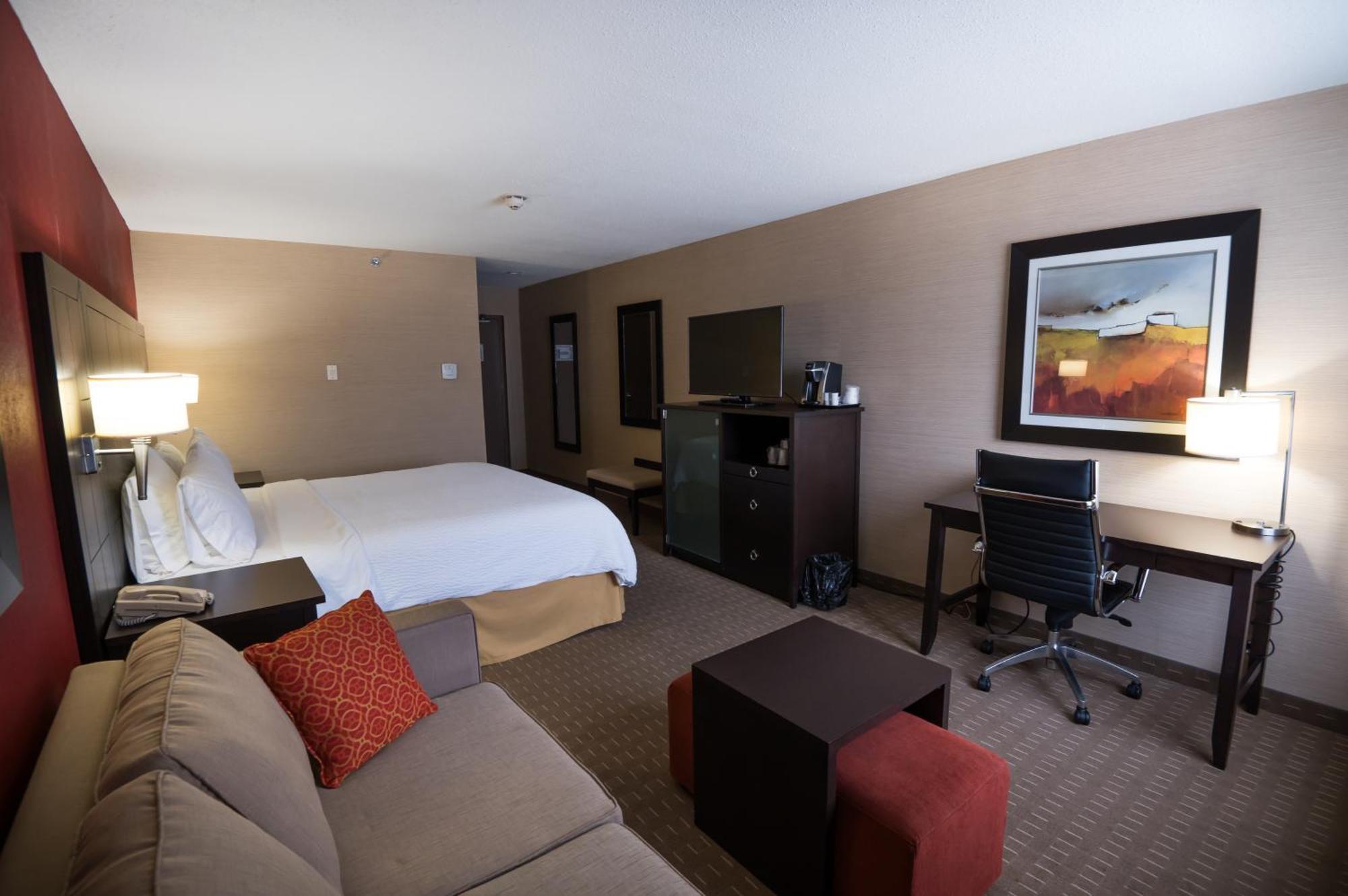Holiday Inn Express Hotel & Suites Chatham South By Ihg Buitenkant foto