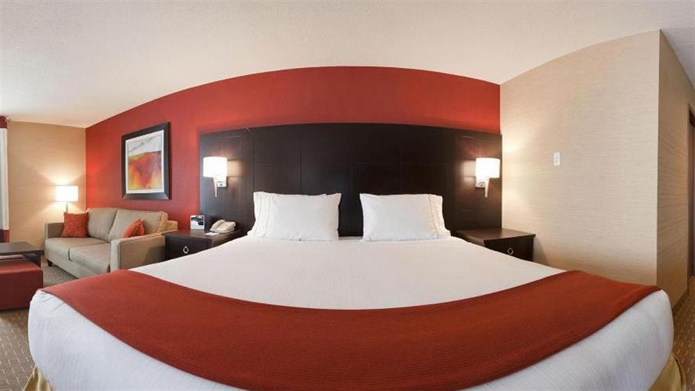 Holiday Inn Express Hotel & Suites Chatham South By Ihg Buitenkant foto