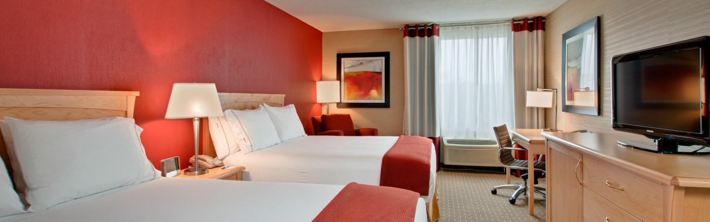 Holiday Inn Express Hotel & Suites Chatham South By Ihg Buitenkant foto